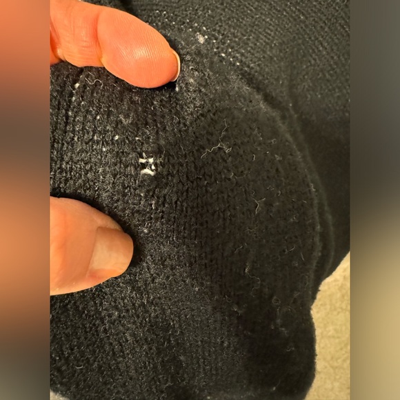 Farm Rio🩷 Smiley Collaboration Sweater Size Large - Picture 7 of 13